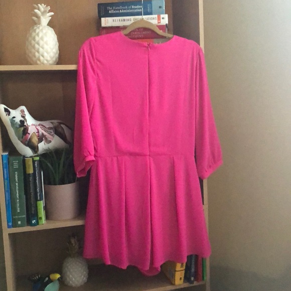 Francesca’s Collection Romper - Picture 3 of 3